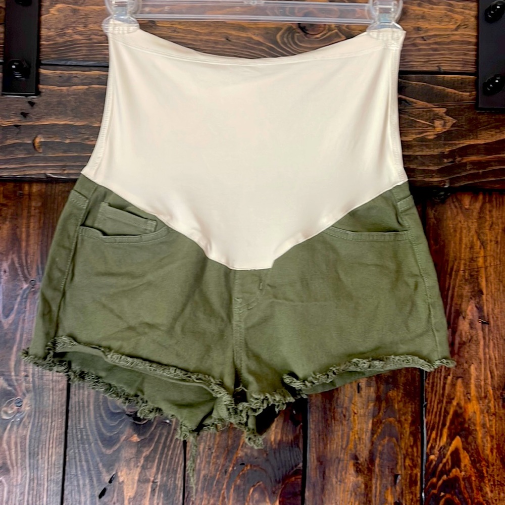 Pinkblish cutoff shorts